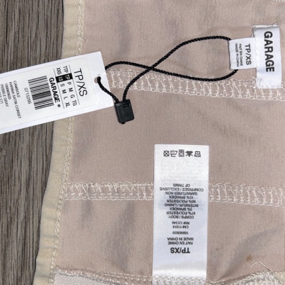 Satin Corset - Picture 4 of 5